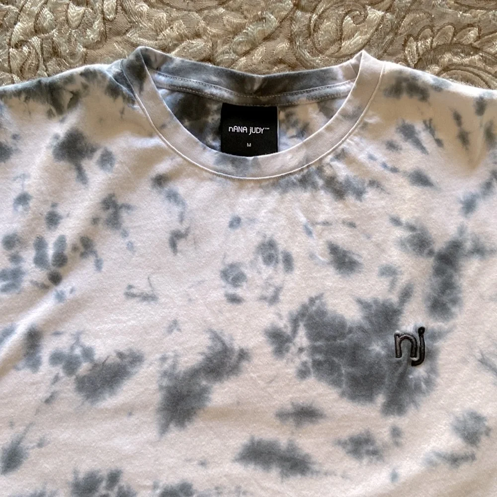 Nana Judy mens sz M blue/gray tye dye tee shirt - Picture 2 of 2